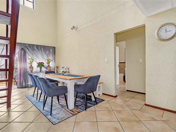 To Let 2 Bedroom Property for Rent in Sunninghill Gauteng