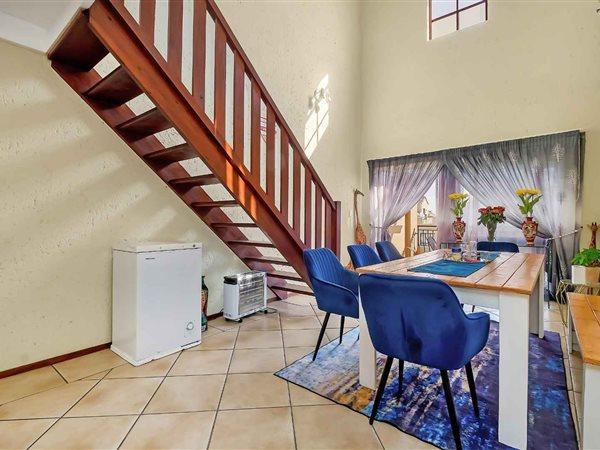 To Let 2 Bedroom Property for Rent in Sunninghill Gauteng