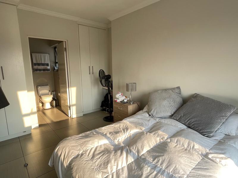 1 Bedroom Property for Sale in Wilgeheuwel Gauteng