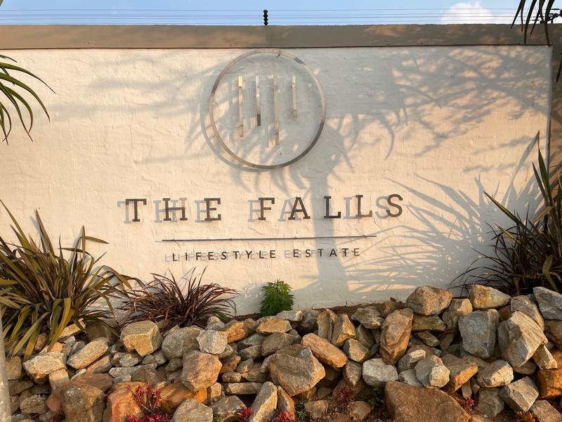 1 Bedroom Property for Sale in Wilgeheuwel Gauteng