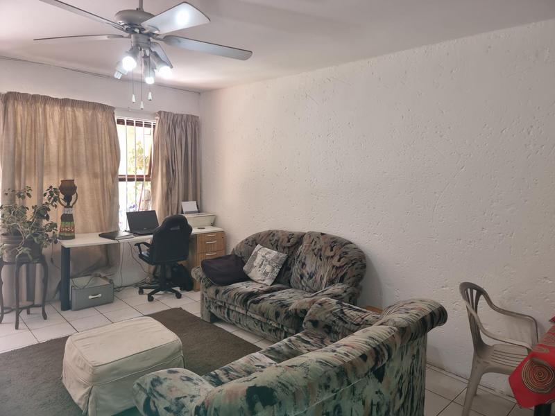 2 Bedroom Property for Sale in Marais Steyn Park Gauteng