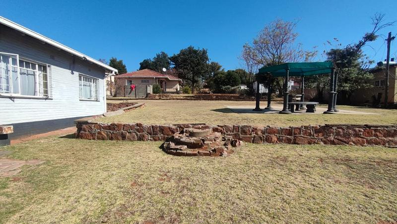 To Let 3 Bedroom Property for Rent in Hillshaven Gauteng