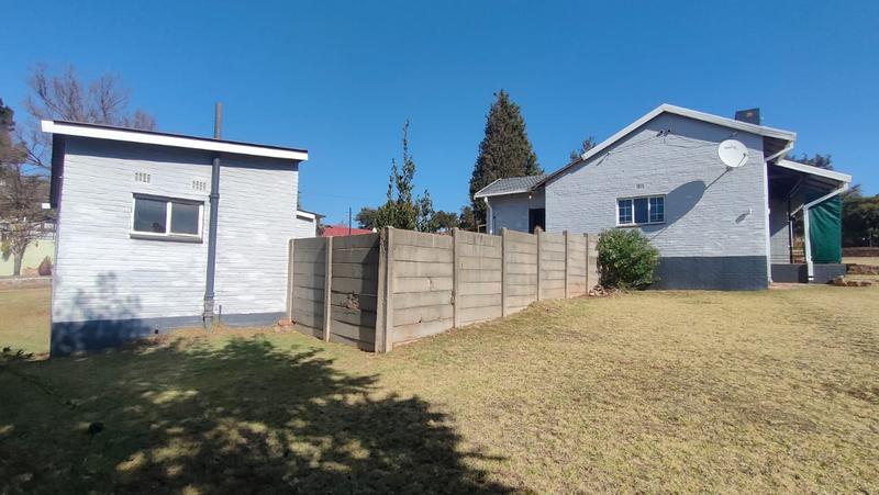 To Let 3 Bedroom Property for Rent in Hillshaven Gauteng