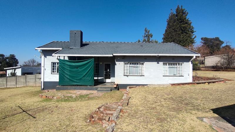 To Let 3 Bedroom Property for Rent in Hillshaven Gauteng