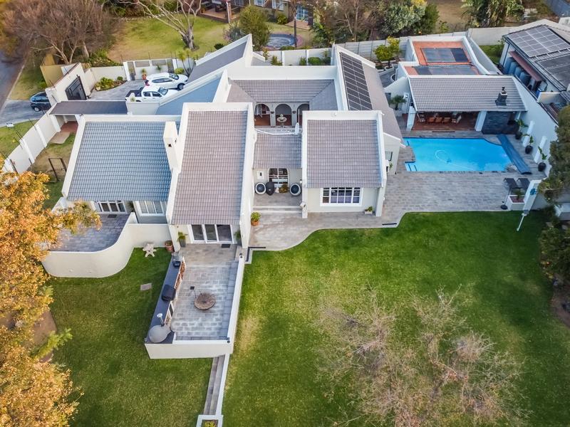 4 Bedroom Property for Sale in Magaliessig Gauteng