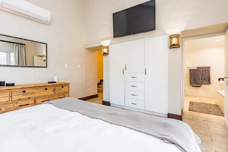 4 Bedroom Property for Sale in Magaliessig Gauteng