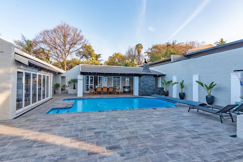 4 Bedroom Property for Sale in Magaliessig Gauteng