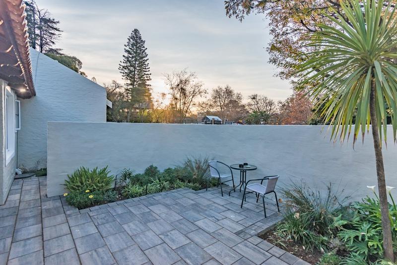 4 Bedroom Property for Sale in Magaliessig Gauteng