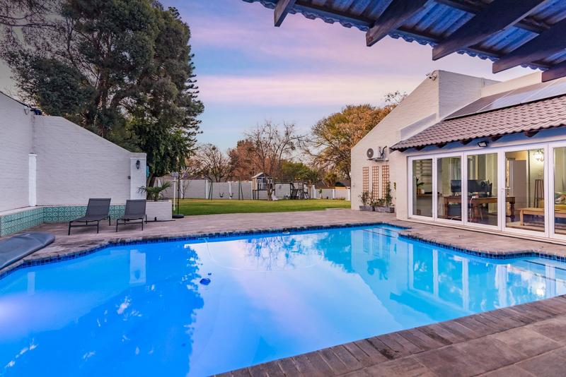 4 Bedroom Property for Sale in Magaliessig Gauteng
