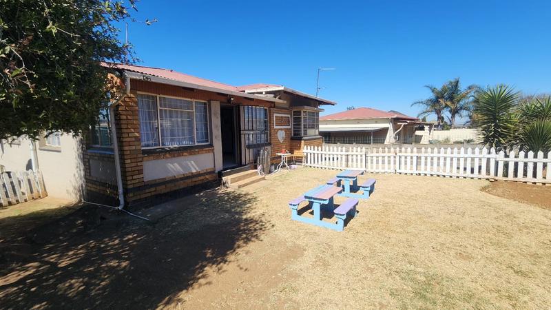 4 Bedroom Property for Sale in Florentia Gauteng