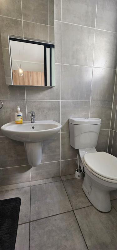 To Let 1 Bedroom Property for Rent in Witfield Gauteng