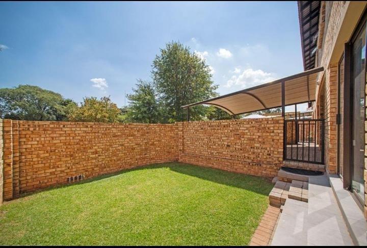 3 Bedroom Property for Sale in Brentwood Gauteng
