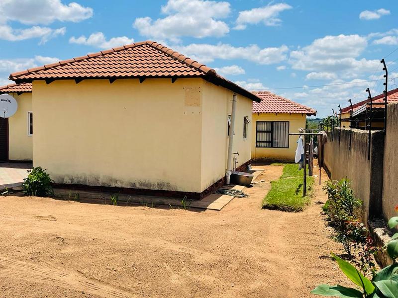 2 Bedroom Property for Sale in Pretoria Gauteng