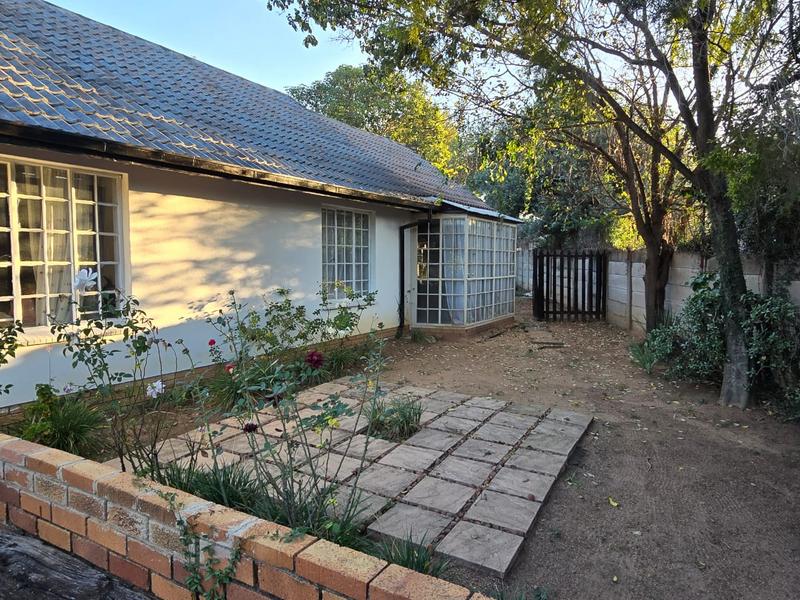 To Let 3 Bedroom Property for Rent in Bloubosrand Gauteng