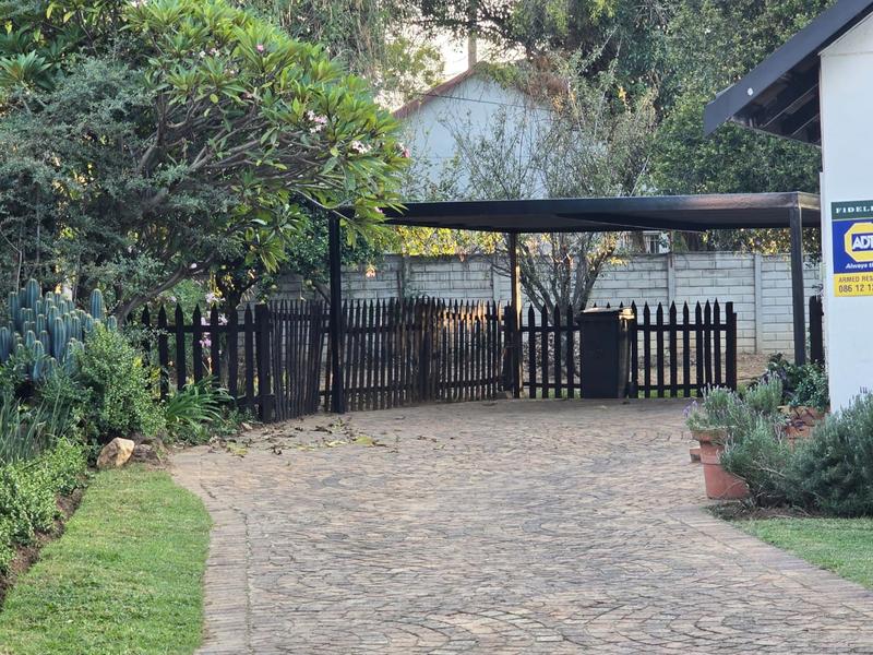 To Let 3 Bedroom Property for Rent in Bloubosrand Gauteng