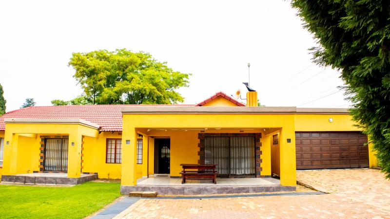 3 Bedroom Property for Sale in Bromhof Gauteng