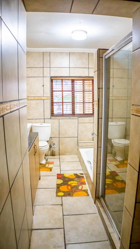 3 Bedroom Property for Sale in Bromhof Gauteng