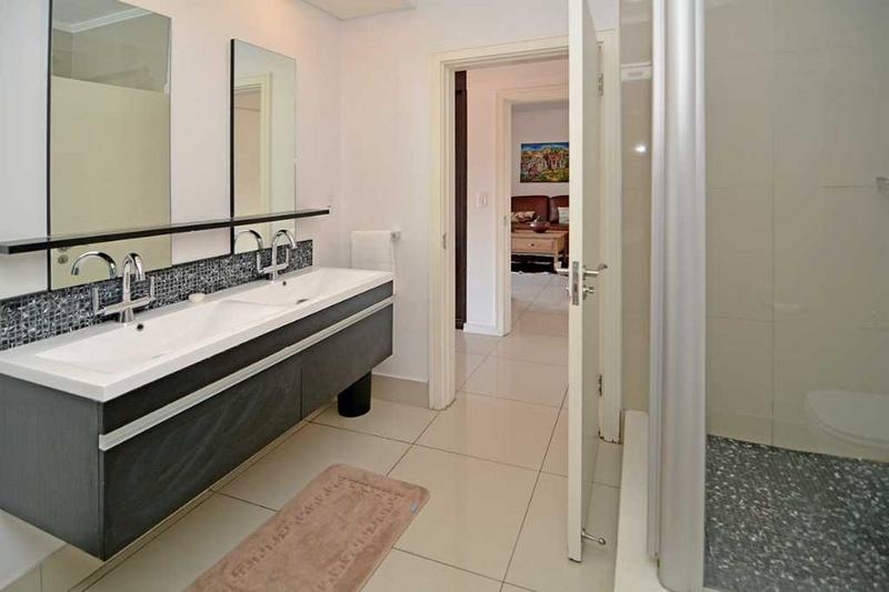 2 Bedroom Property for Sale in Morningside Gauteng