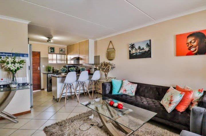 2 Bedroom Property for Sale in Noordwyk Gauteng