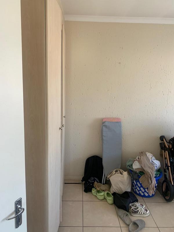 2 Bedroom Property for Sale in Klippoortjie Gauteng