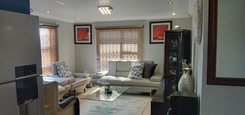 3 Bedroom Property for Sale in Klipfontein View Gauteng