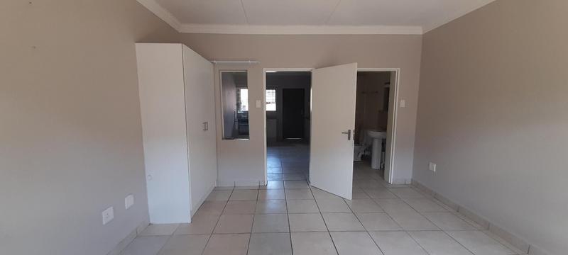 To Let 1 Bedroom Property for Rent in Kelvin Gauteng