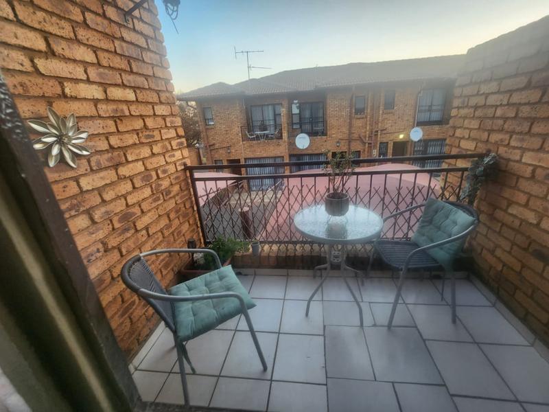 2 Bedroom Property for Sale in Florentia Gauteng