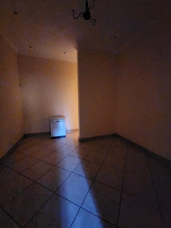 5 Bedroom Property for Sale in Laudium Gauteng