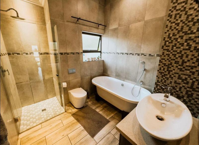 To Let 4 Bedroom Property for Rent in Copperleaf Estate Gauteng