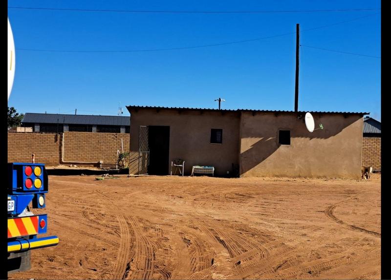 Commercial Property for Sale in Aureus Gauteng