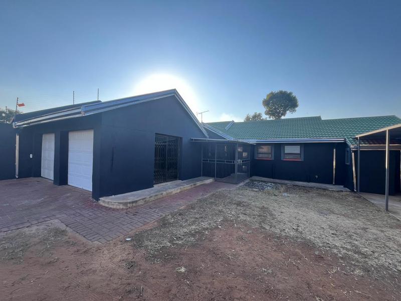 3 Bedroom Property for Sale in Randpoort Gauteng