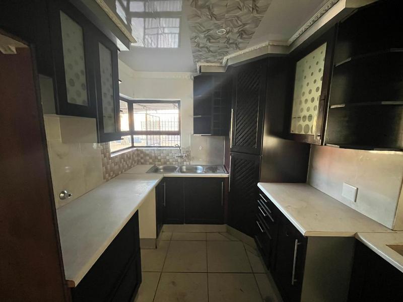 3 Bedroom Property for Sale in Randpoort Gauteng