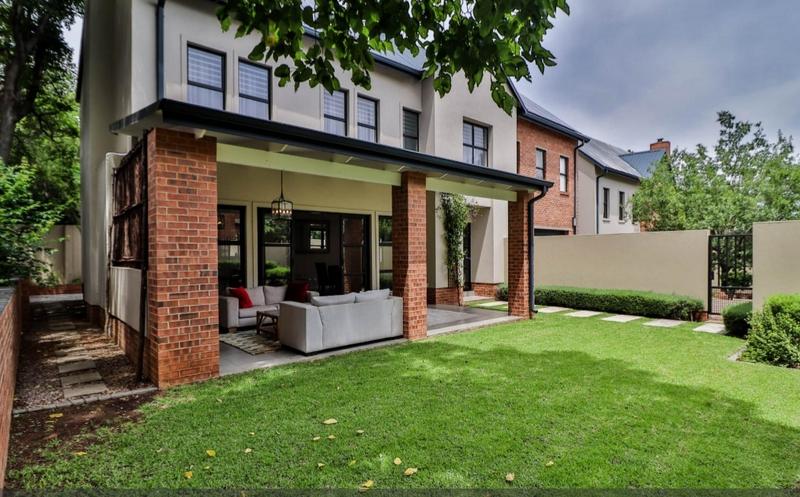 3 Bedroom Property for Sale in Bryanston Gauteng