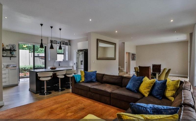 3 Bedroom Property for Sale in Bryanston Gauteng