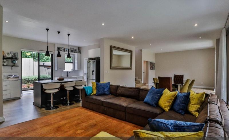 3 Bedroom Property for Sale in Bryanston Gauteng