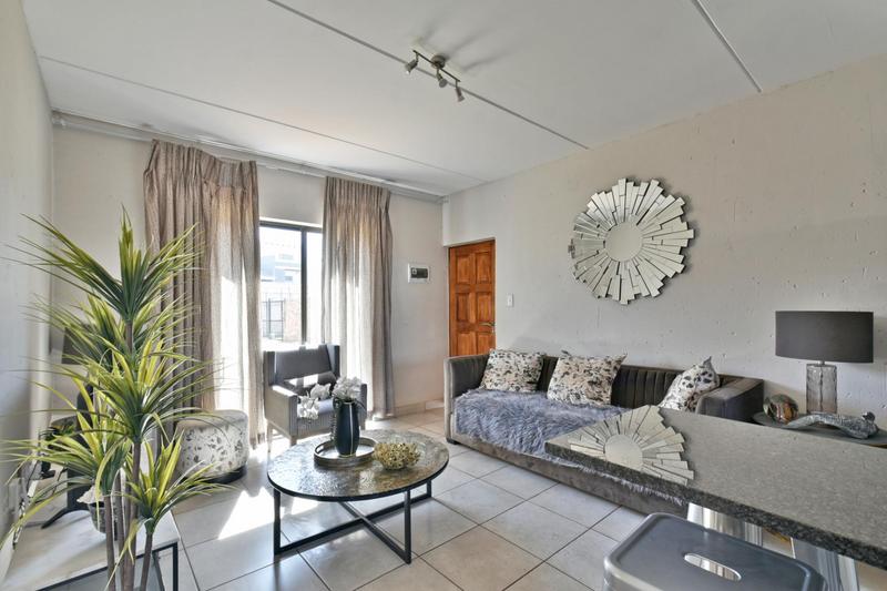 2 Bedroom Property for Sale in Protea Glen Gauteng