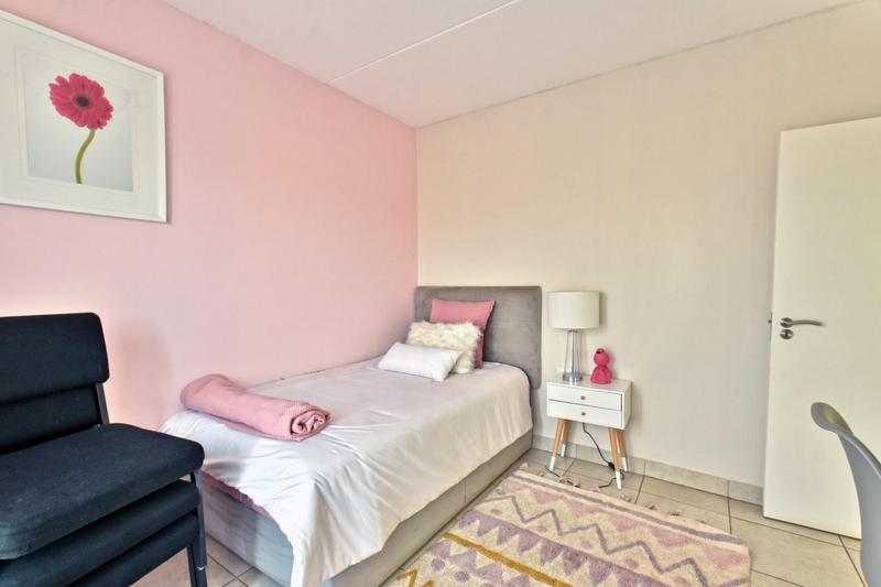 2 Bedroom Property for Sale in Protea Glen Gauteng