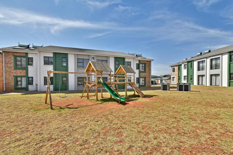 1 Bedroom Property for Sale in Protea Glen Gauteng