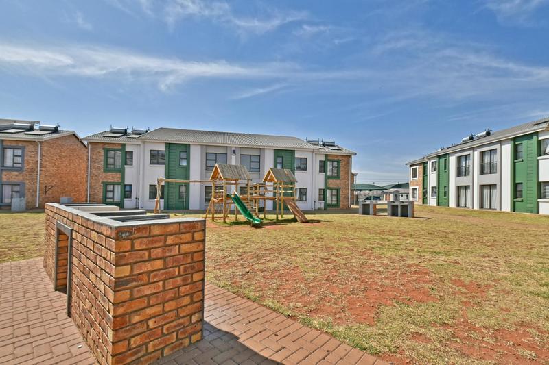 1 Bedroom Property for Sale in Protea Glen Gauteng