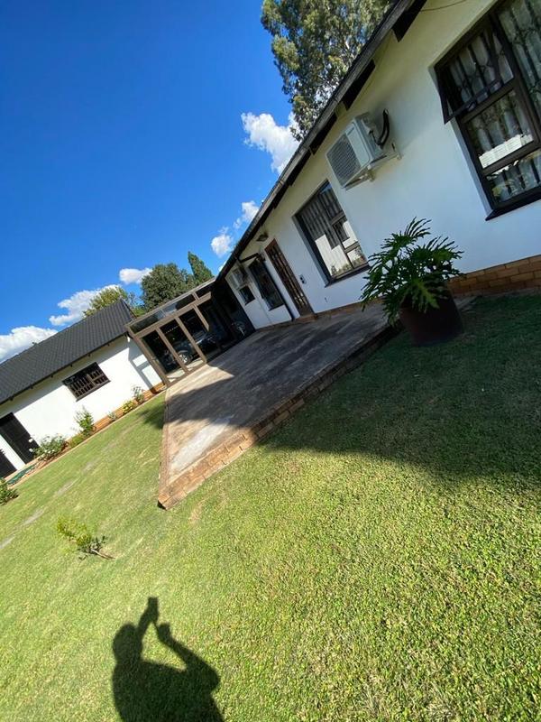 3 Bedroom Property for Sale in Albertsdal Gauteng
