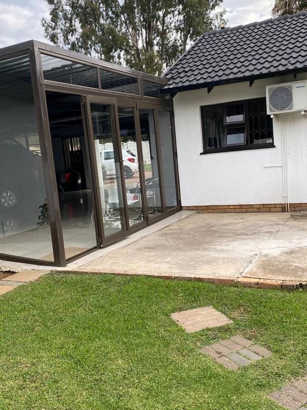 3 Bedroom Property for Sale in Albertsdal Gauteng