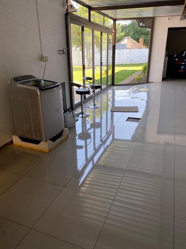 3 Bedroom Property for Sale in Albertsdal Gauteng