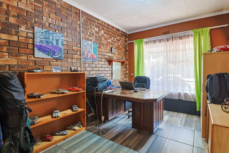 3 Bedroom Property for Sale in Mayberry Park Gauteng