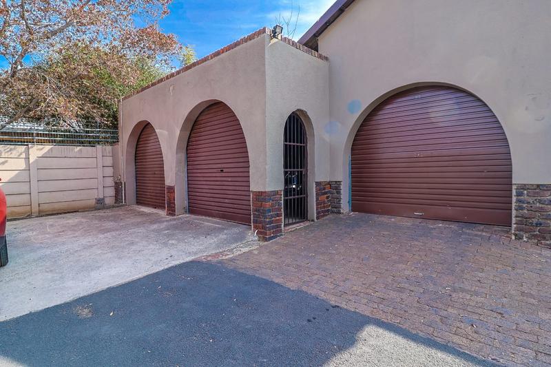 3 Bedroom Property for Sale in Mayberry Park Gauteng