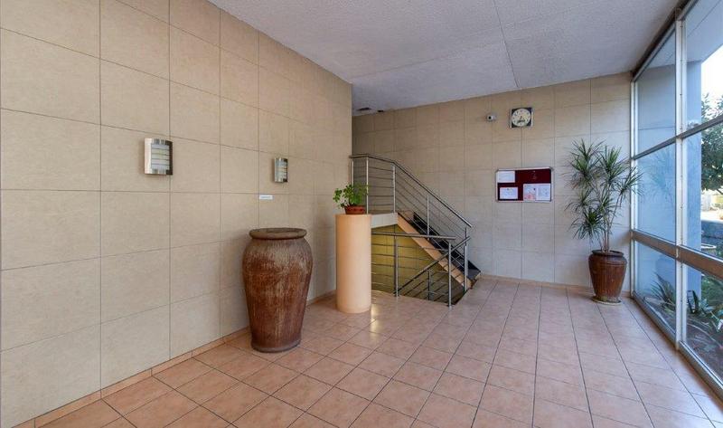 2 Bedroom Property for Sale in Bedford Gardens Gauteng