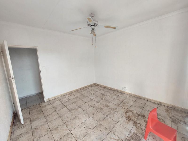 To Let 2 Bedroom Property for Rent in Laudium Gauteng