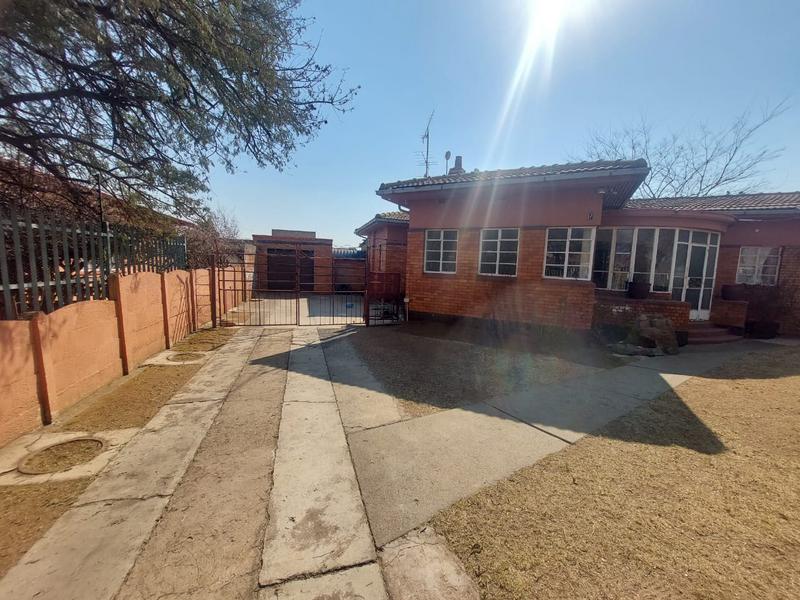 3 Bedroom Property for Sale in West Porges Gauteng