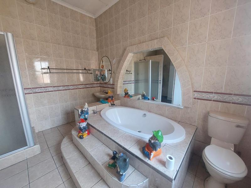 3 Bedroom Property for Sale in West Porges Gauteng