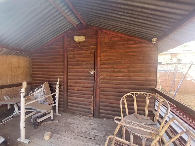 3 Bedroom Property for Sale in West Porges Gauteng