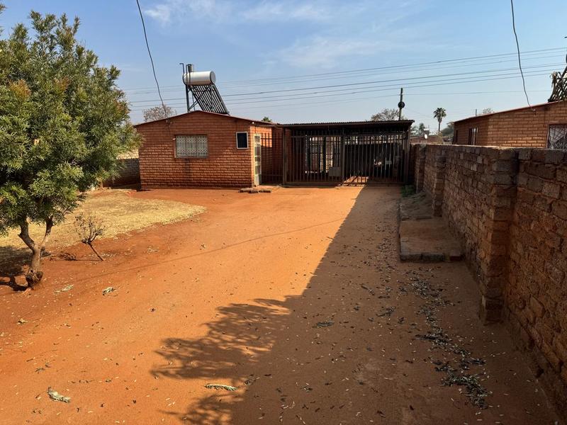1 Bedroom Property for Sale in Ga-Rankuwa Gauteng